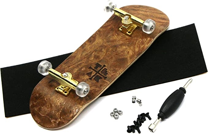 Skate: Não é preciso ser skatista para praticar fingerboard